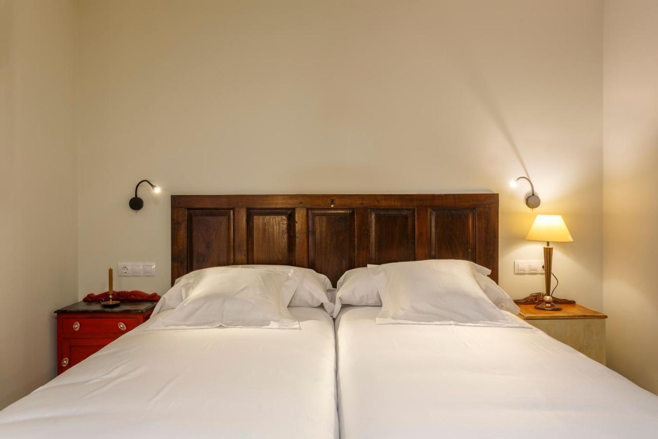 Hotel Casa Da Galbana Friol Ruang foto
